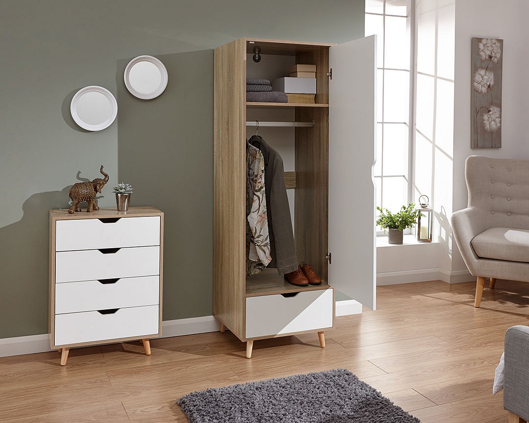 sto1dwwho-stockholm-1dr-1drw-robe-rms-01-open-a-web-w540h432@2x